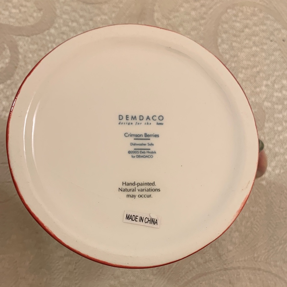 Demdaco Crimson Berries Ceramic Sugar and Creamer Set. - Picture 2 of 8